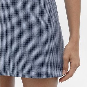 Urban Outfitters black & blue plaid mini skirt — size Small